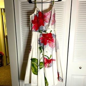 Mario Balthazar Water Color Floral Pattern Empire waist Dress 🎈8$